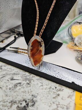 Stunning Vintage Natural Stone Agate Slab Western Bolo Tie ￼